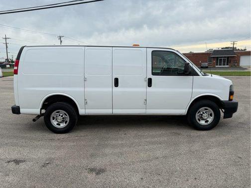 2020 Chevrolet Express 2500 RWD 2500 Regular Wheelbase WT
