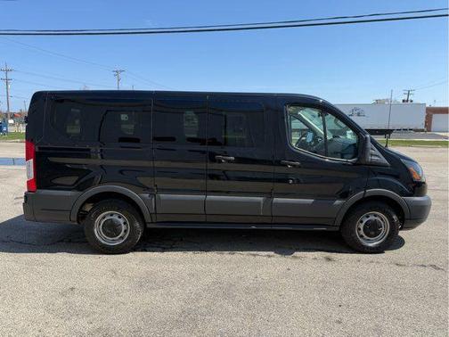 2018 Ford Transit-150 XL