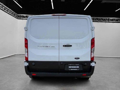 Oxford White 2020 Ford Transit-350 T-350 148" Low Rf 9500 GVWR RWD