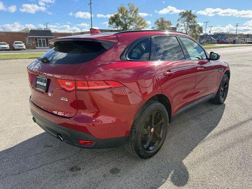 2017 Jaguar F-PACE 35t Prestige