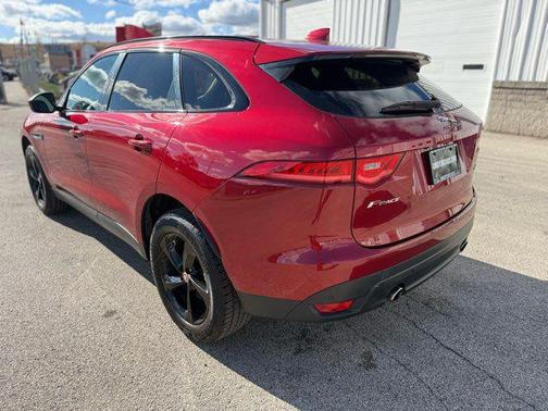 2017 Jaguar F-PACE 35t Prestige