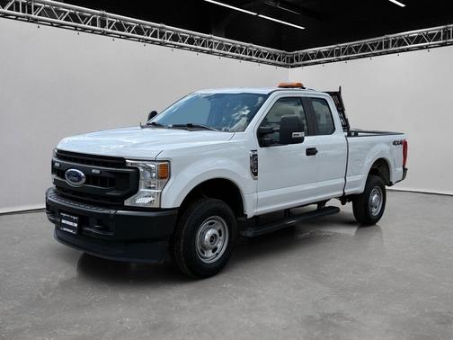 Oxford White 2020 Ford F-250 XL 4WD SuperCab 6.75' Box