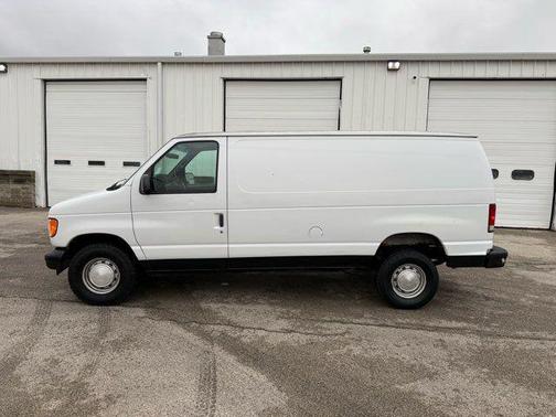 2001 Ford E150 Cargo