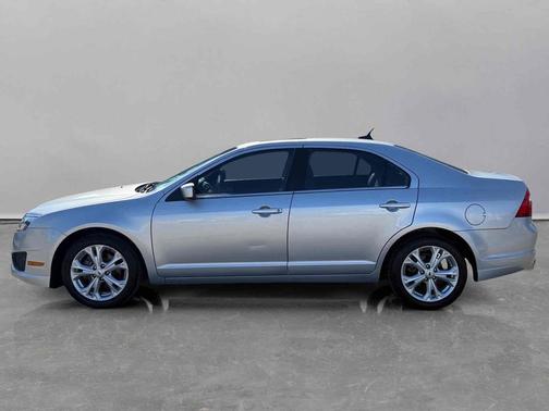 Ingot Silver Metallic 2012 Ford Fusion 4dr Sdn SE FWD
