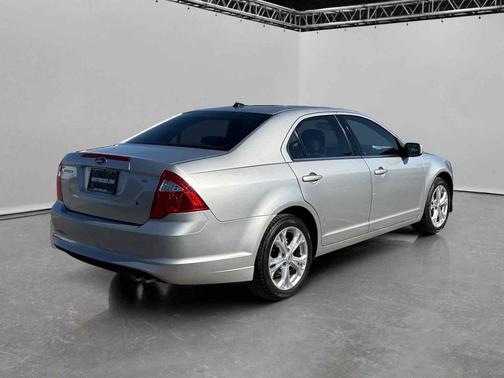 Ingot Silver Metallic 2012 Ford Fusion 4dr Sdn SE FWD