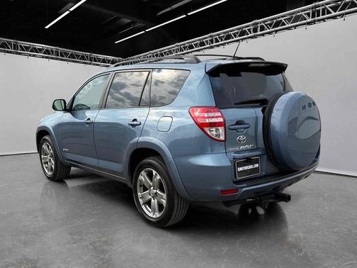 2010 Toyota RAV4 FWD 4dr V6 5-Spd AT Sport (Natl)