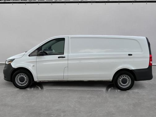 Arctic White 2023 Mercedes-Benz Metris Standard Roof 135" Wheelbase