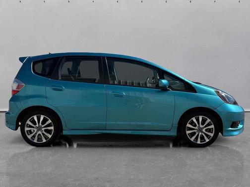 2013 Honda Fit 5dr HB Auto Sport w/Navi
