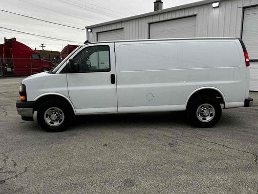 2020 Chevrolet Express 2500 RWD 2500 Regular Wheelbase WT