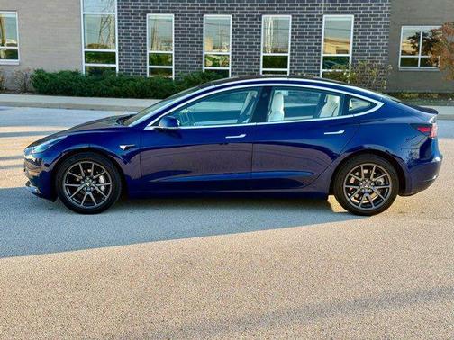 2018 Tesla Model 3 Standard