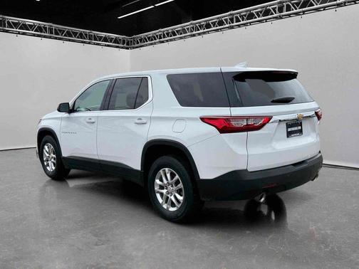 2018 Chevrolet Traverse AWD 4dr LS w/1FL