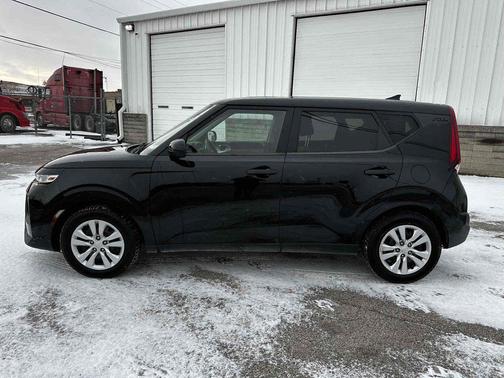 2022 Kia Soul LX