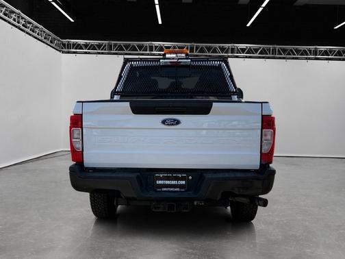 Oxford White 2020 Ford F-250 XL 4WD Crew Cab 6.75' Box
