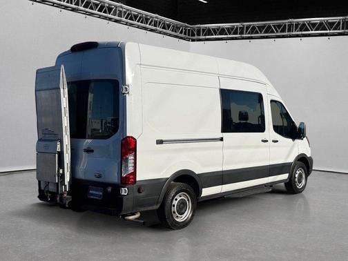 Oxford White 2020 Ford Transit-250 T-250 148" Hi Rf 9070 GVWR RWD
