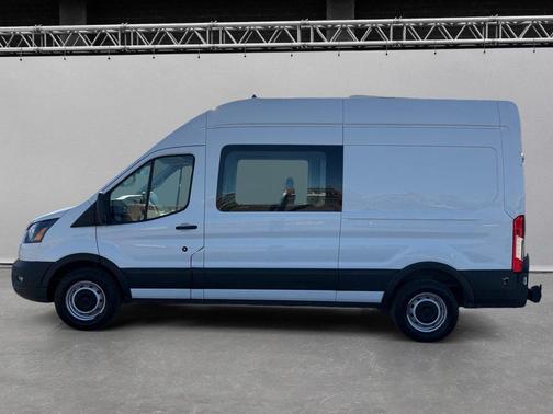 Oxford White 2020 Ford Transit-250 T-250 148" Hi Rf 9070 GVWR RWD