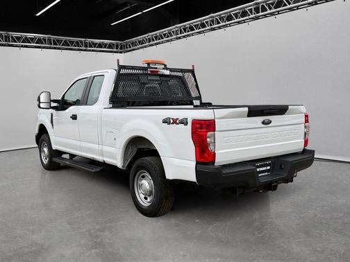 Oxford White 2020 Ford F-250 XL 4WD SuperCab 6.75' Box