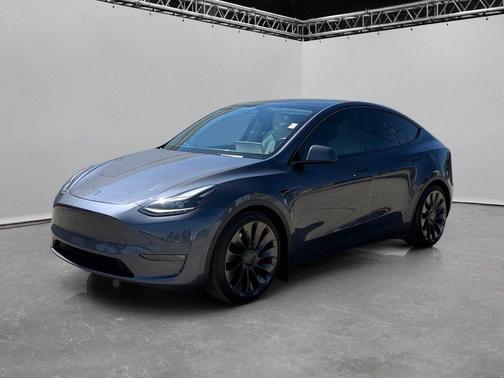 Solid Black 2022 Tesla Model Y Performance AWD