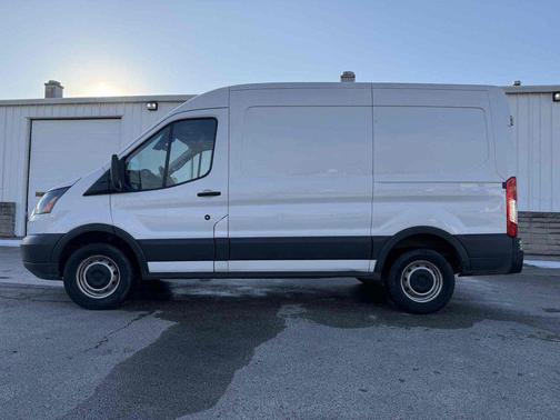 2018 Ford Transit-250 Base