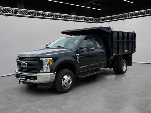 Caribou Metallic 2017 Ford F-350 XLT 4WD SuperCab 168" WB 60" CA