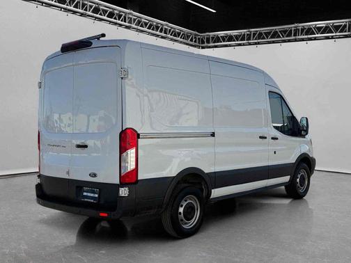2018 Ford Transit-250 Base