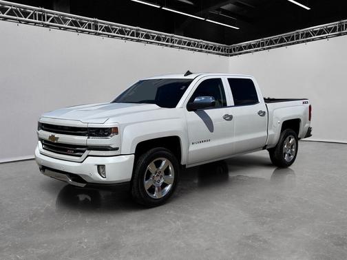 Iridescent Pearl Tricoat 2016 Chevrolet Silverado 1500 4WD Crew Cab 143.5" LTZ w/2LZ