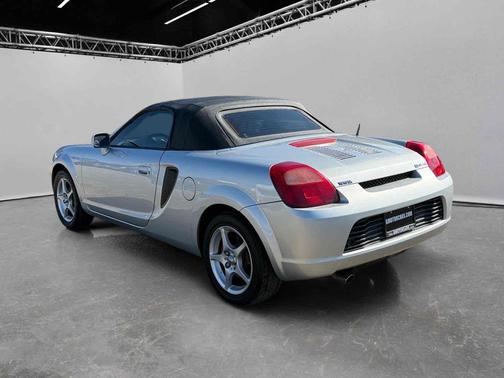 Liquid Silver 2002 Toyota MR2 2dr Conv Manual (Natl)
