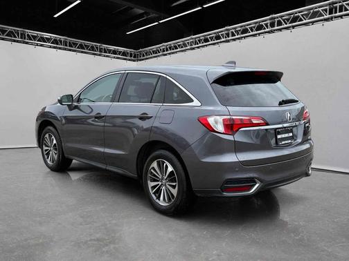 Modern Steel Metallic 2017 Acura RDX AWD w/Advance Pkg
