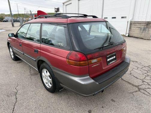 1998 Subaru Legacy Base