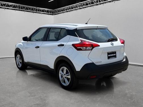 Fresh Powder 2020 Nissan Kicks S FWD