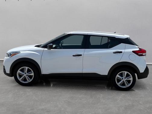 Fresh Powder 2020 Nissan Kicks S FWD
