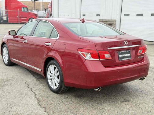 2011 Lexus ES 350 Base