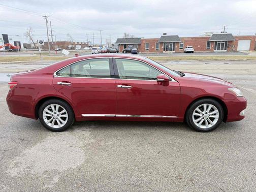 2011 Lexus ES 350 Base