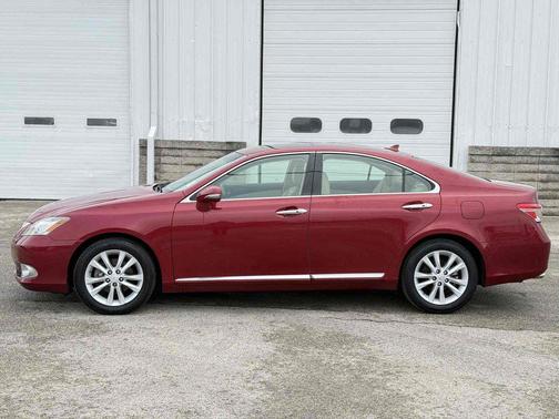 2011 Lexus ES 350 Base