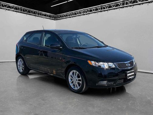 2012 Kia Forte 5dr HB EX