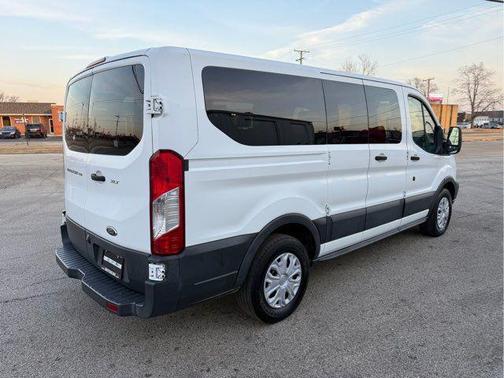2015 Ford Transit-150 XLT