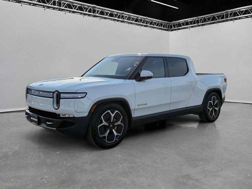 Glacier White 2022 Rivian R1T Adventure Package AWD