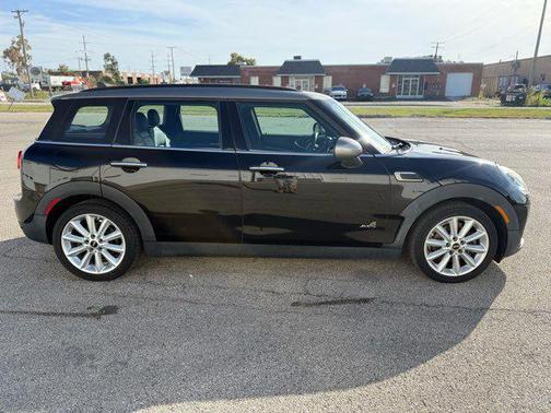 2017 MINI Clubman Cooper ALL4