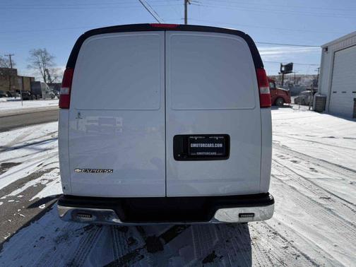 2020 Chevrolet Express 2500 RWD 2500 Regular Wheelbase WT