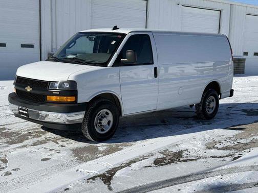 2020 Chevrolet Express 2500 RWD 2500 Regular Wheelbase WT
