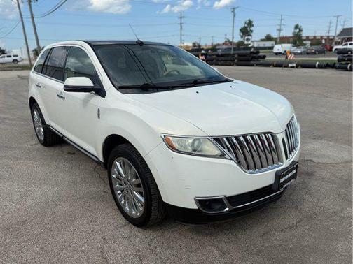 2013 Lincoln MKX Base