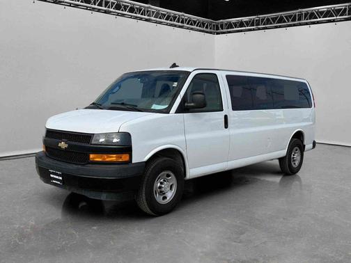 2019 Chevrolet Express 3500 LS