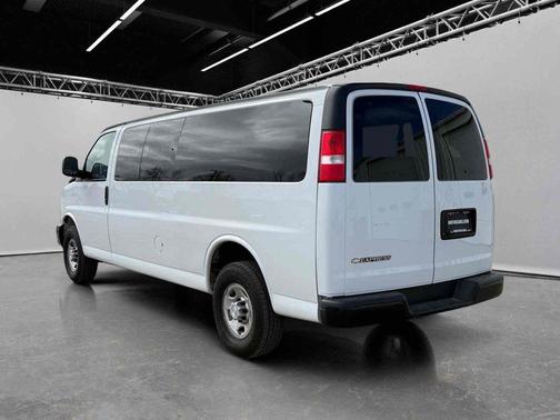 2019 Chevrolet Express 3500 LS