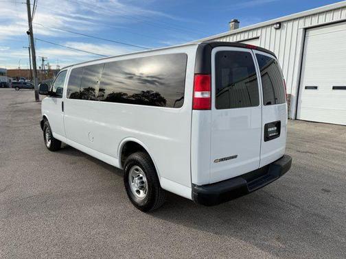 2019 Chevrolet Express 3500 LS