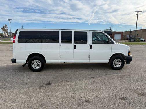 2019 Chevrolet Express 3500 LS