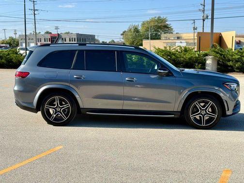 2022 Mercedes-Benz GLS 450 4MATIC