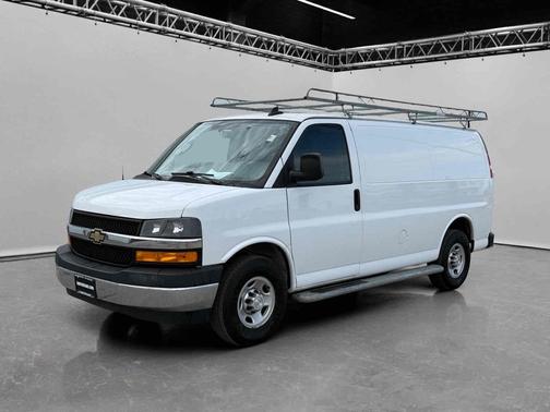 2020 Chevrolet Express 2500 RWD 2500 135"