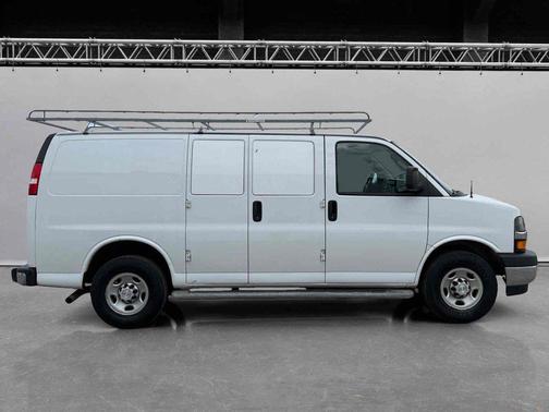 2020 Chevrolet Express 2500 RWD 2500 Regular Wheelbase WT
