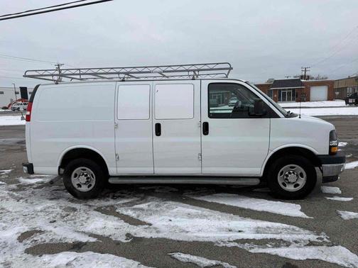 2020 Chevrolet Express 2500 RWD 2500 Regular Wheelbase WT