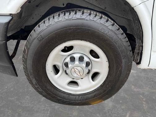 2017 Chevrolet Express 2500 RWD 2500 135"