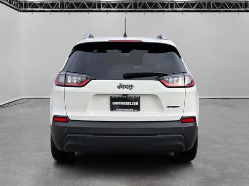 Bright White Clearcoat 2021 Jeep Cherokee Latitude FWD